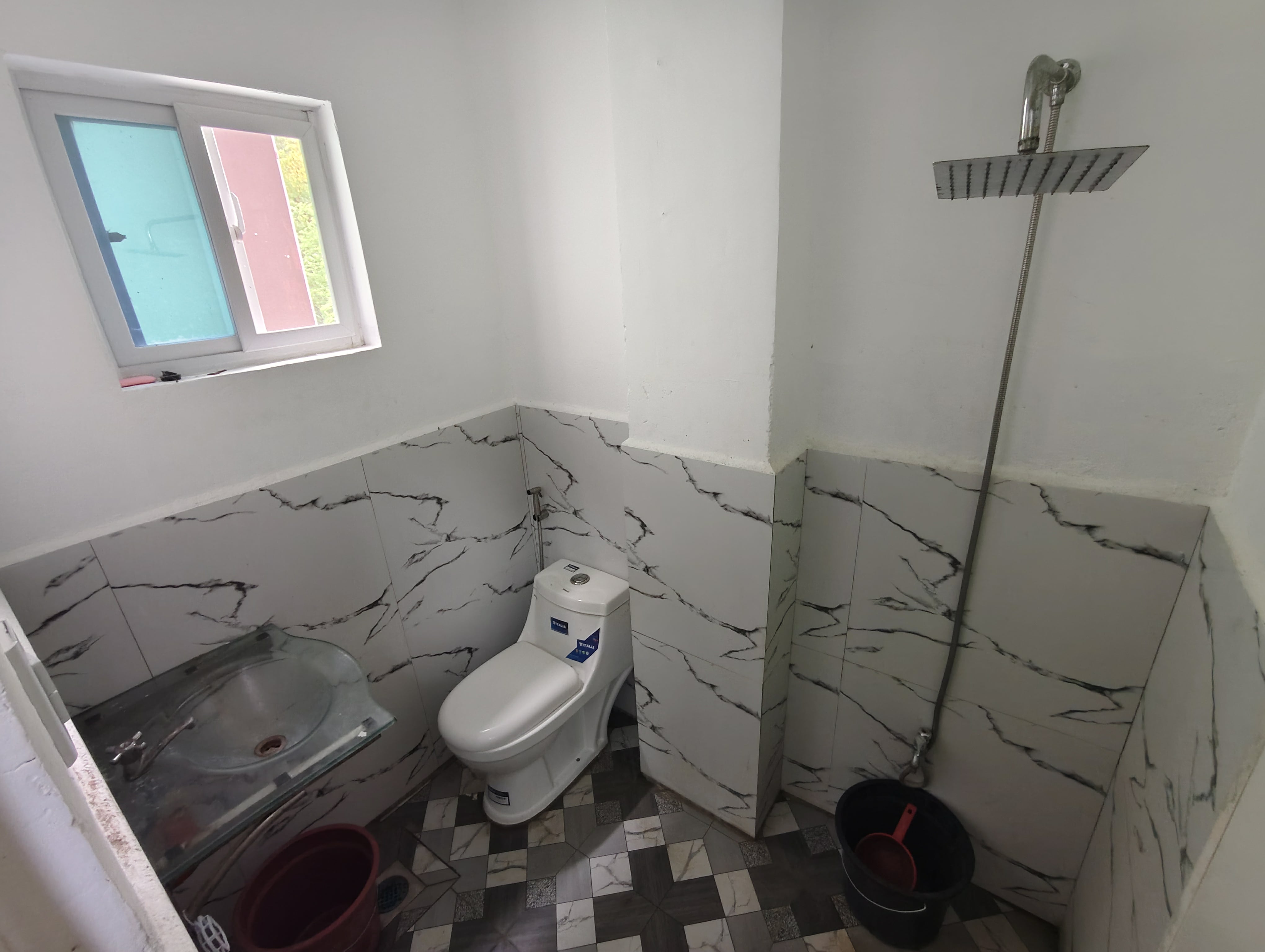 deluxe room - Image 5